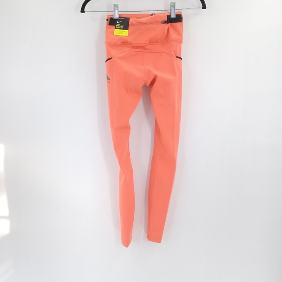 Nike Epic Luxe Trail Running Leggings - Picture 8 of 10